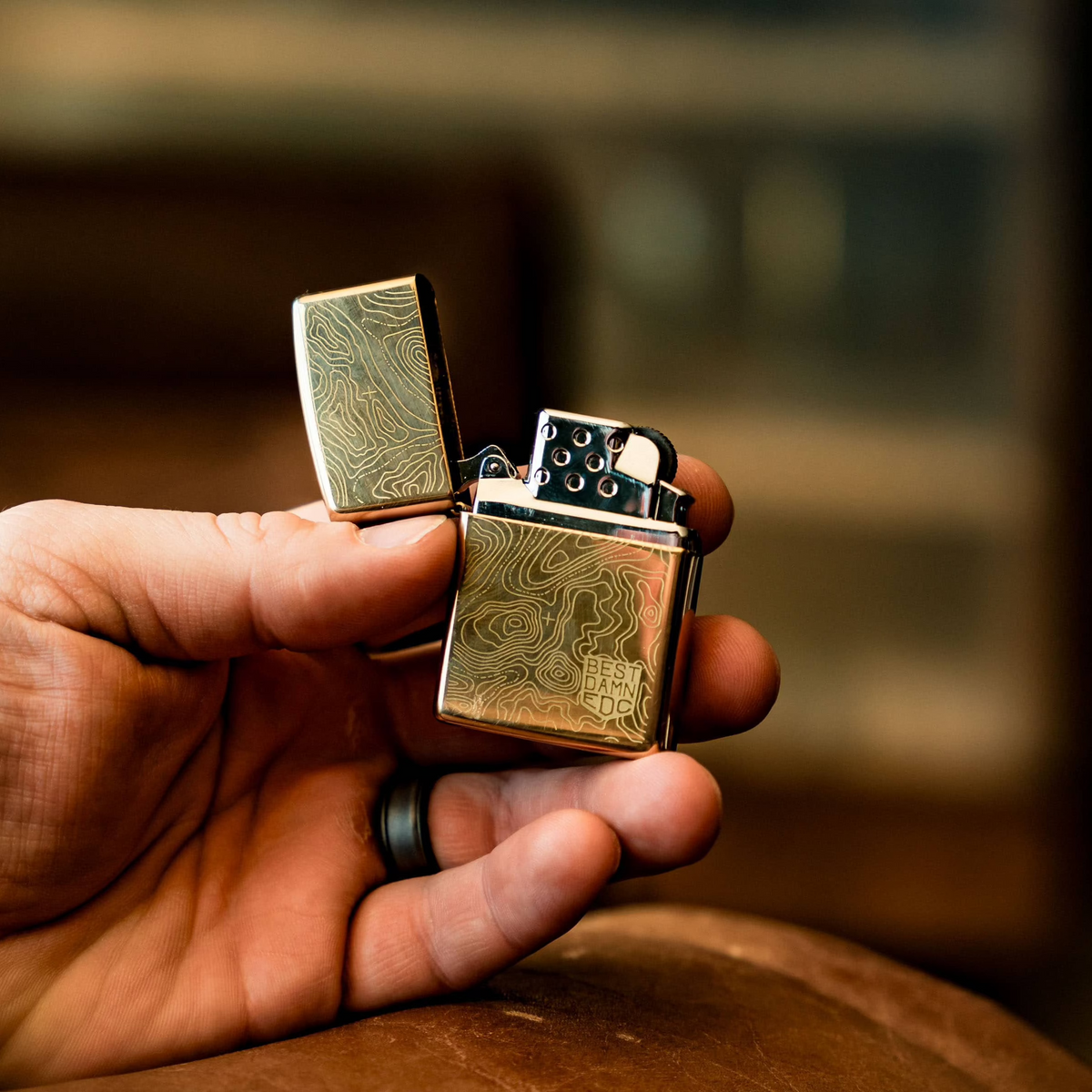 BDEDC Topo Zippo – EXCLUSIVE