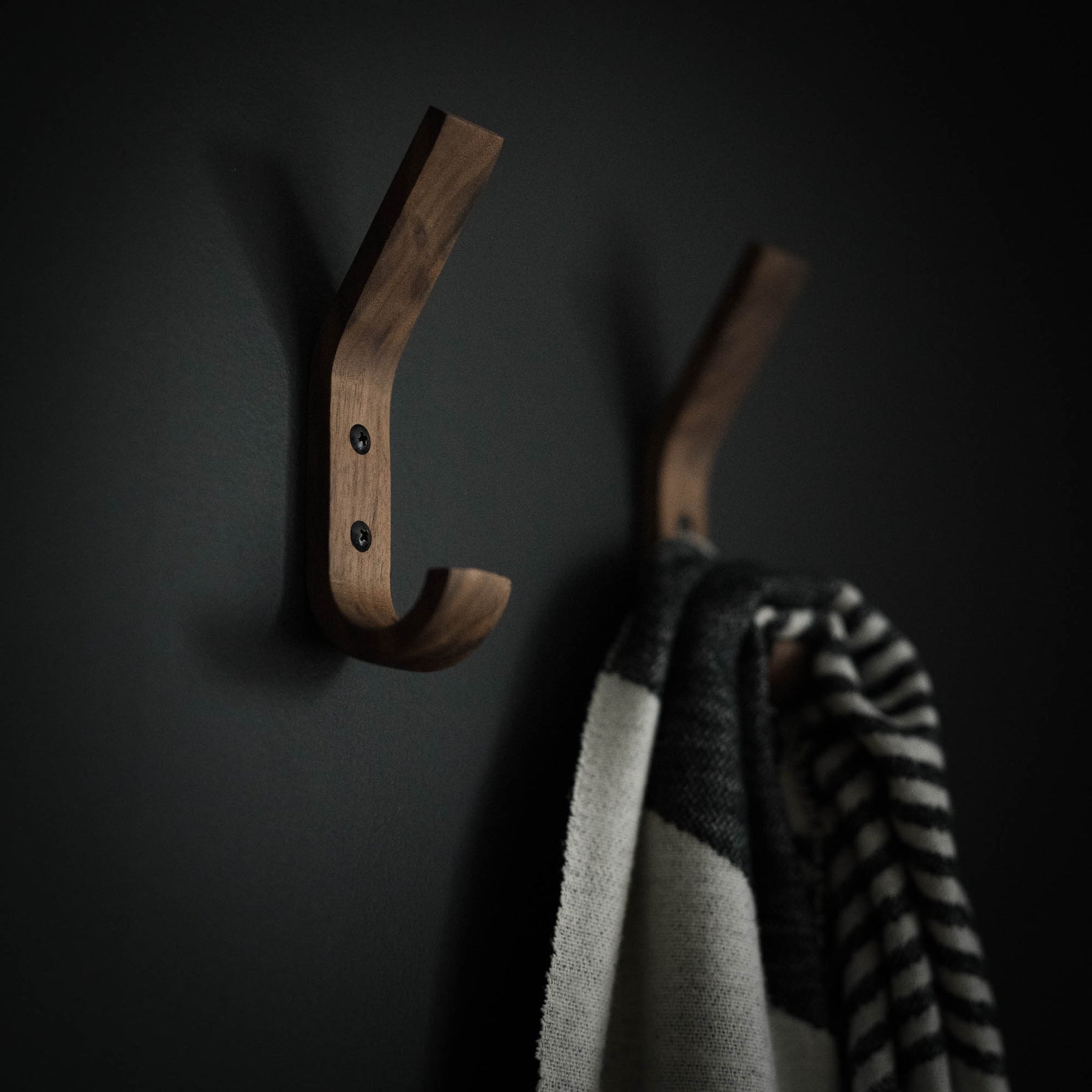 Walnut Coat Hanger Hook Series – OPALAIN